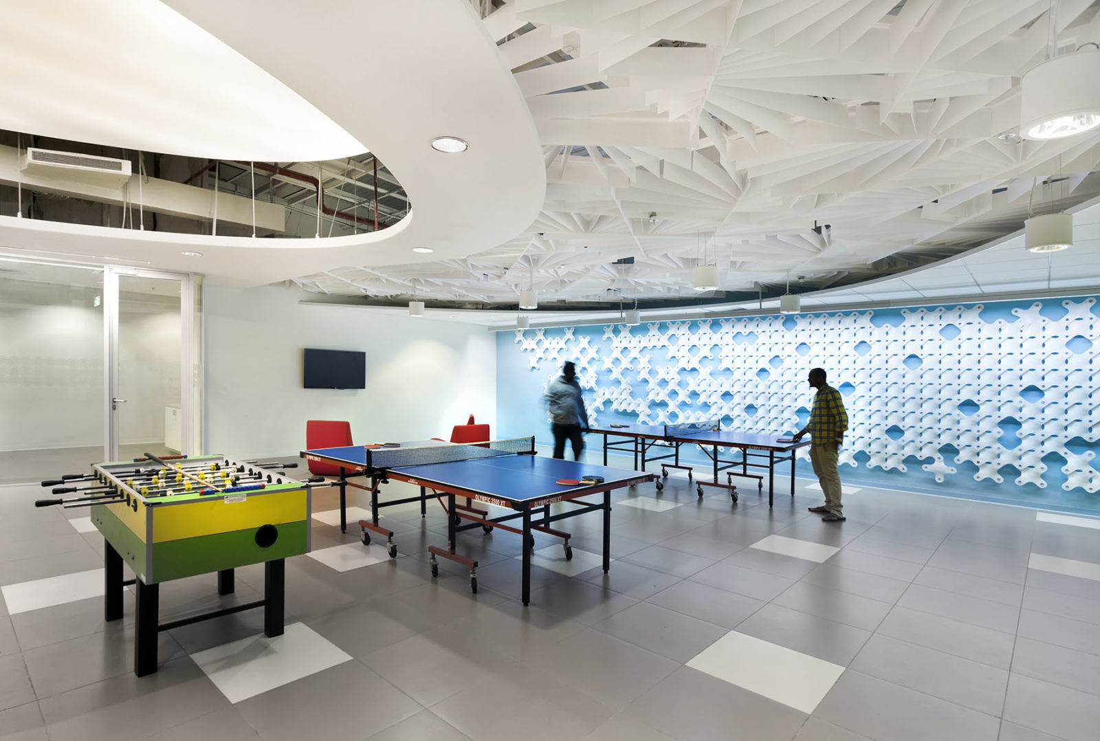 Atmosphera Lotus customized for a curved ceiling