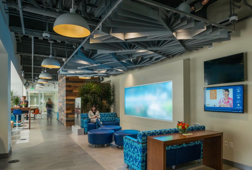 Arktura Atmosphera® Lotus installed in Kaiser office