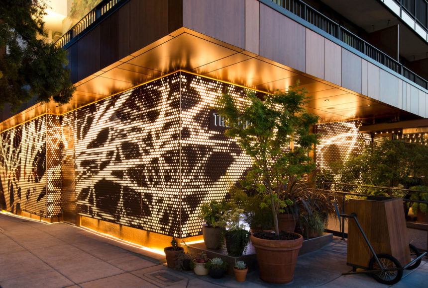 Arktura Graphic Per Photoreal - Exterior Metal Wall Panels With Lighting