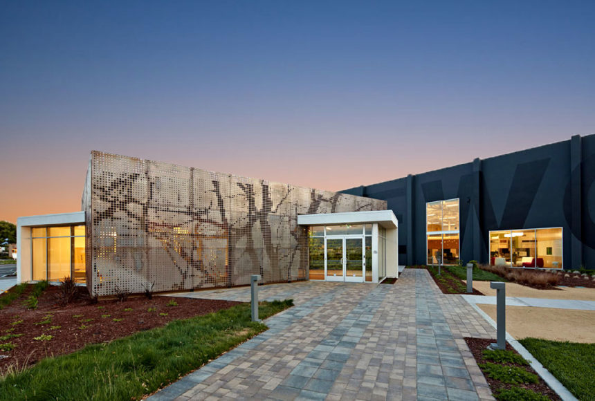 Arktura Graphic Perf® Photoreal Exterior installed at One Work Place
