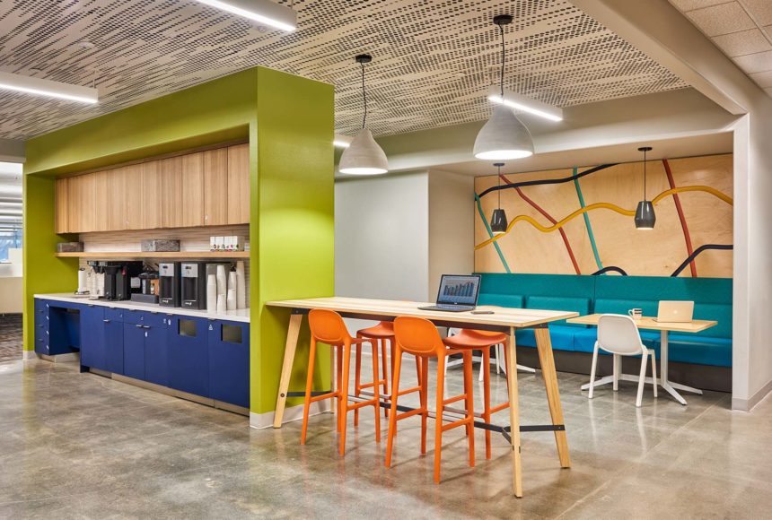 Arktura Vapor Trail installed in Cisco office.