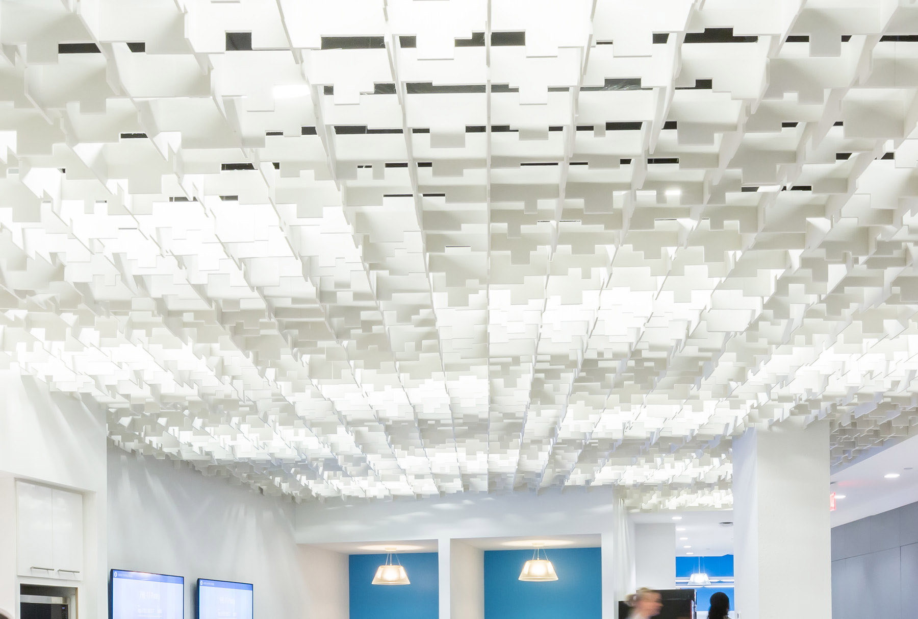 SoftGrid® Skyline acoustical system with integrated lighting closeup