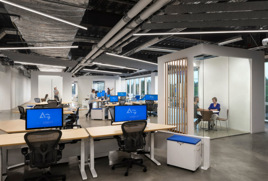 Arktura SoundAngle® Heather Grey AutoGravity