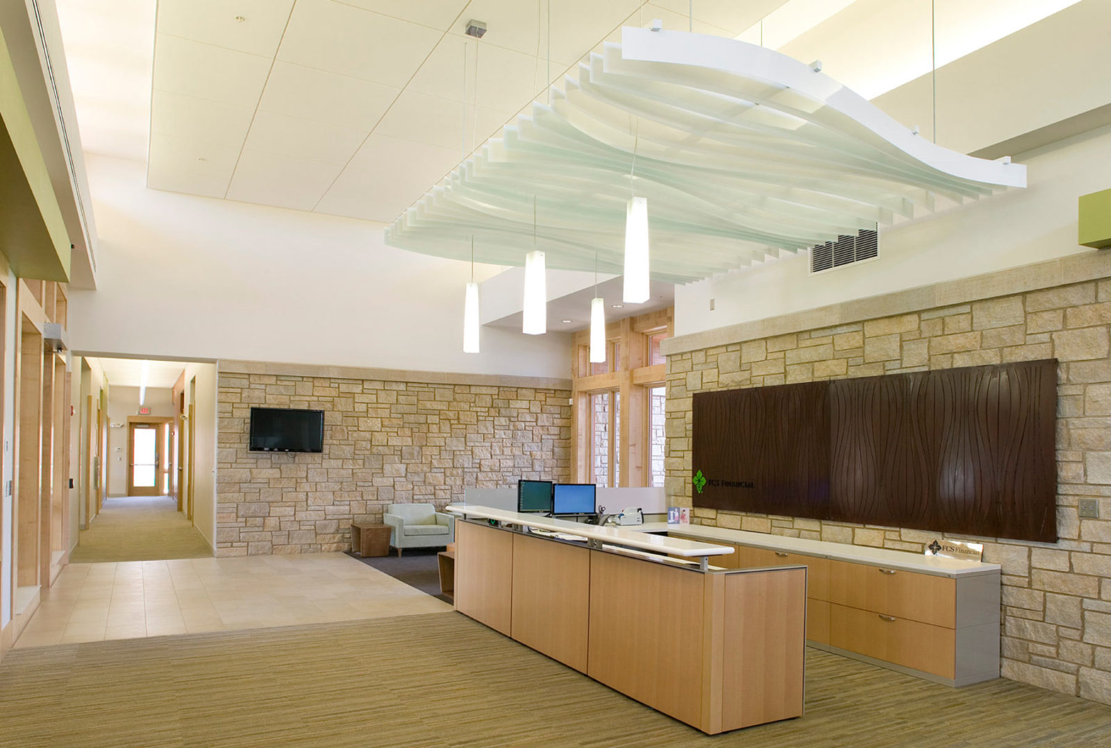 Arktura Atmosphera® Contour installed in lobby