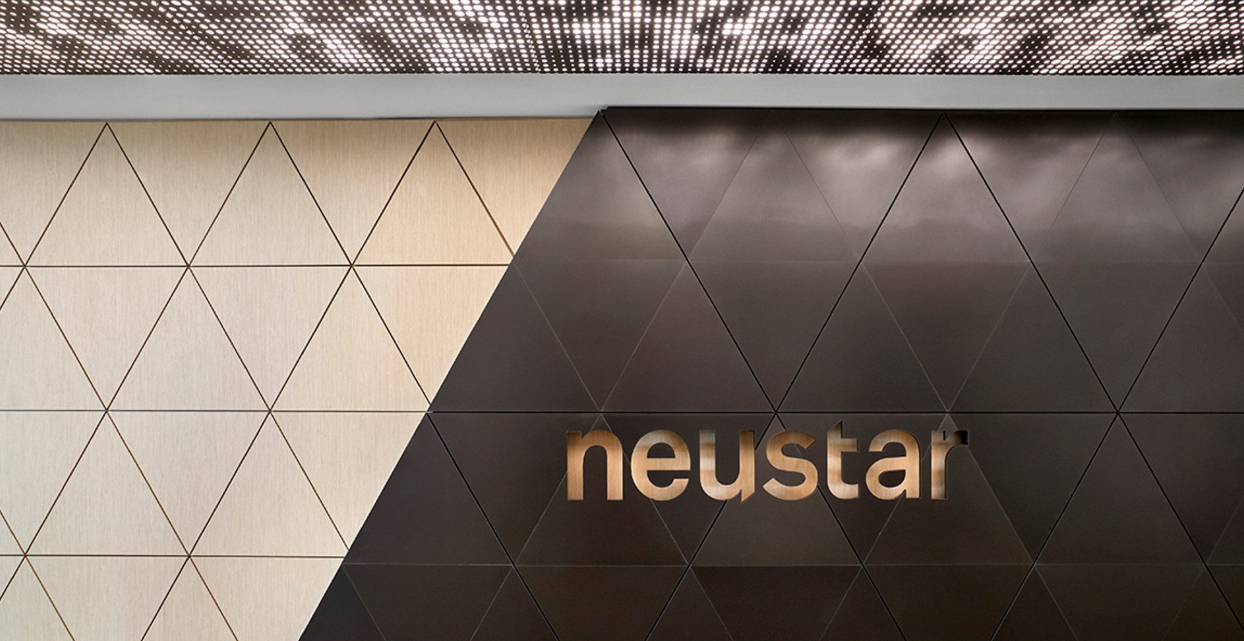 neustar