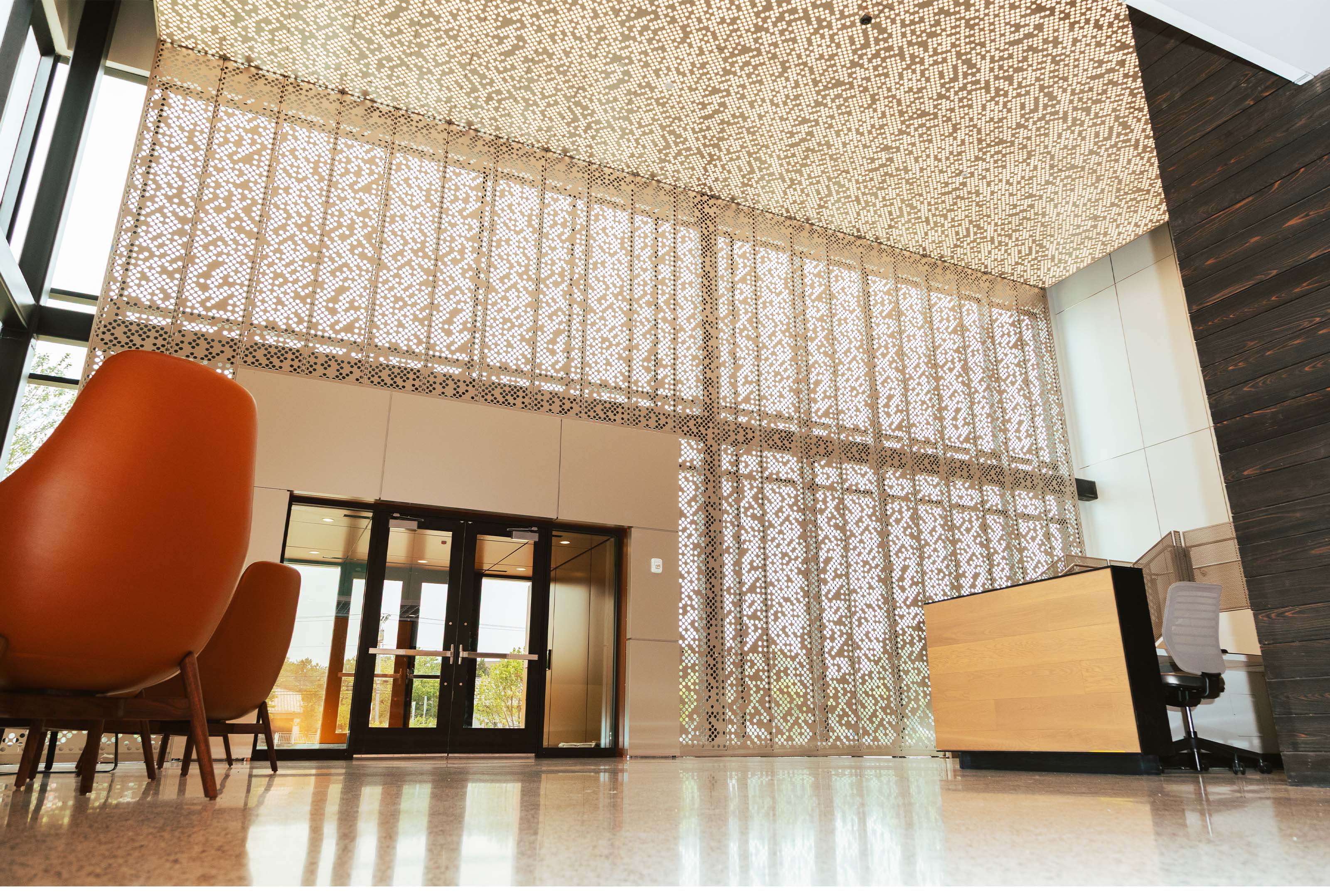 ＊DOM SPACE DESIGN ＊ Spencer's & Spirit Halloween's Corporate Headquarters - Arktura